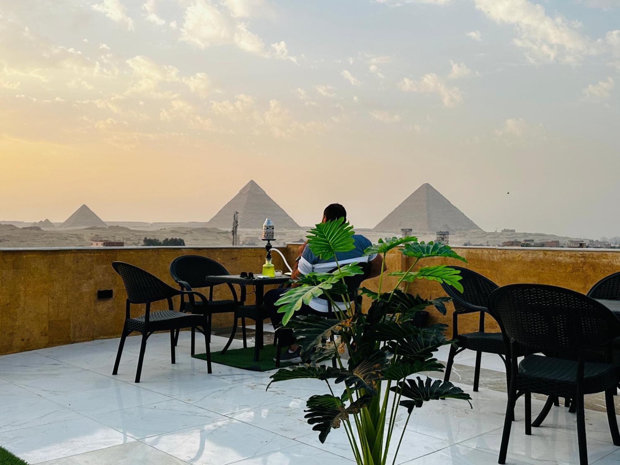 Golden Mask Pyramids Inn Kafret el-Gabal Exterior foto